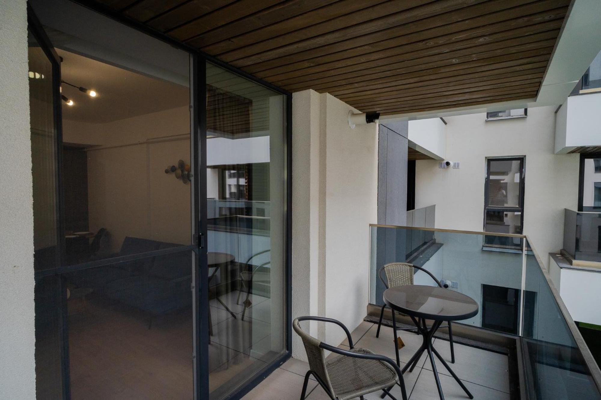 Amazing View Apartments - Iuliu Maniu & Politehnica Park Bucareste Exterior foto
