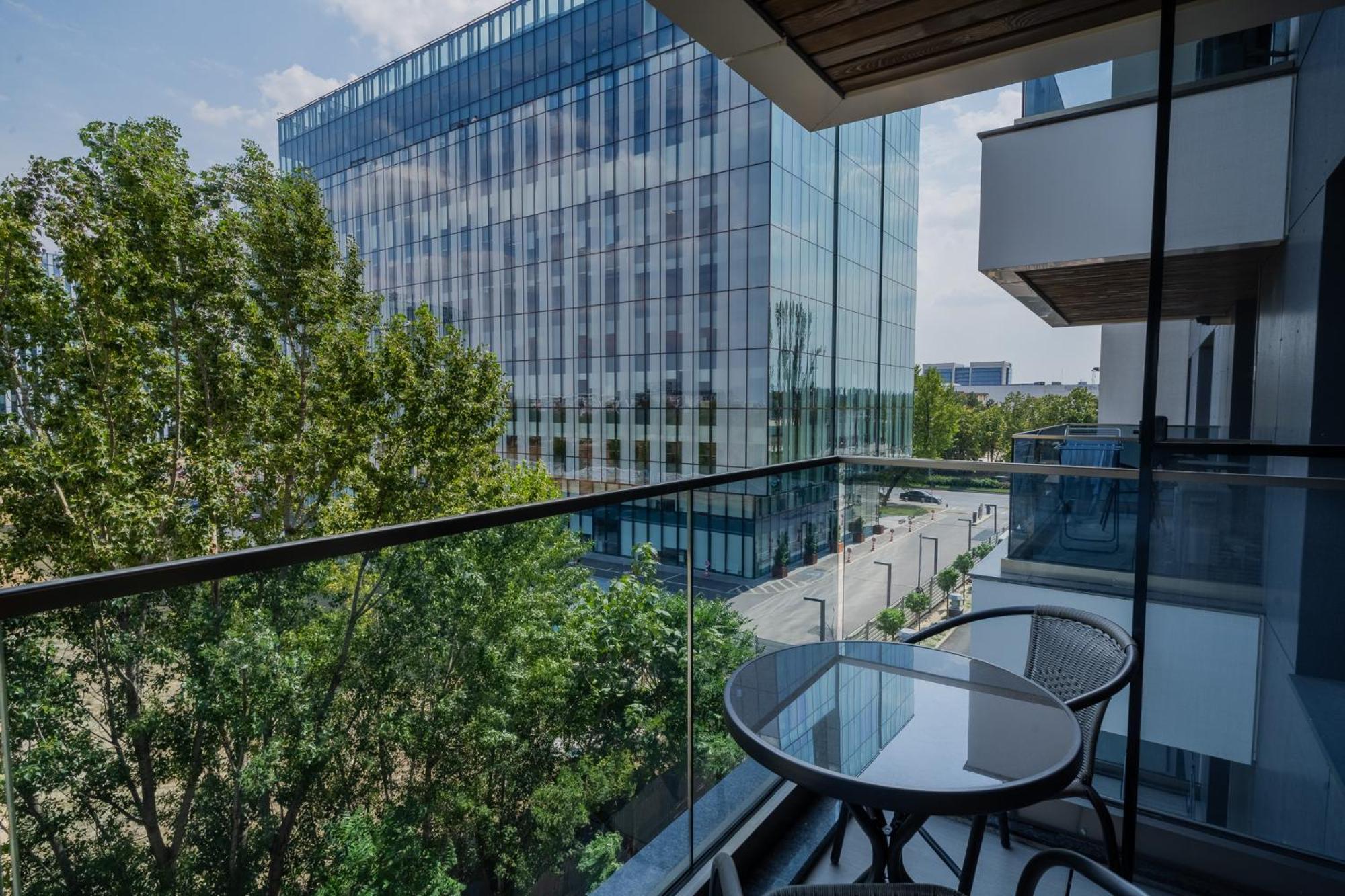 Amazing View Apartments - Iuliu Maniu & Politehnica Park Bucareste Exterior foto